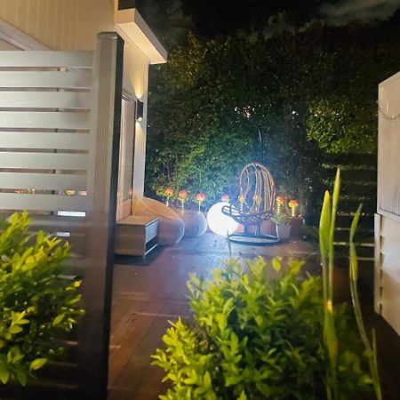 Delightful Little House & Chateau Charme Suite Auckland Extérieur photo