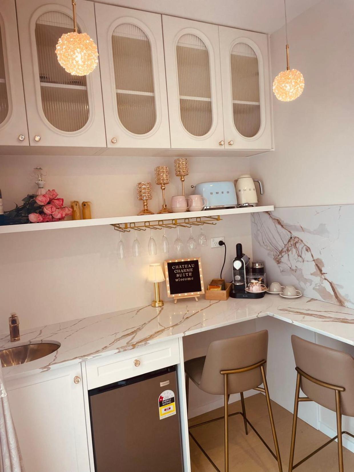 Delightful Little House & Chateau Charme Suite Auckland Extérieur photo
