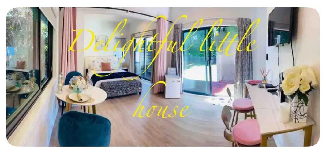 Delightful Little House & Chateau Charme Suite Auckland Extérieur photo
